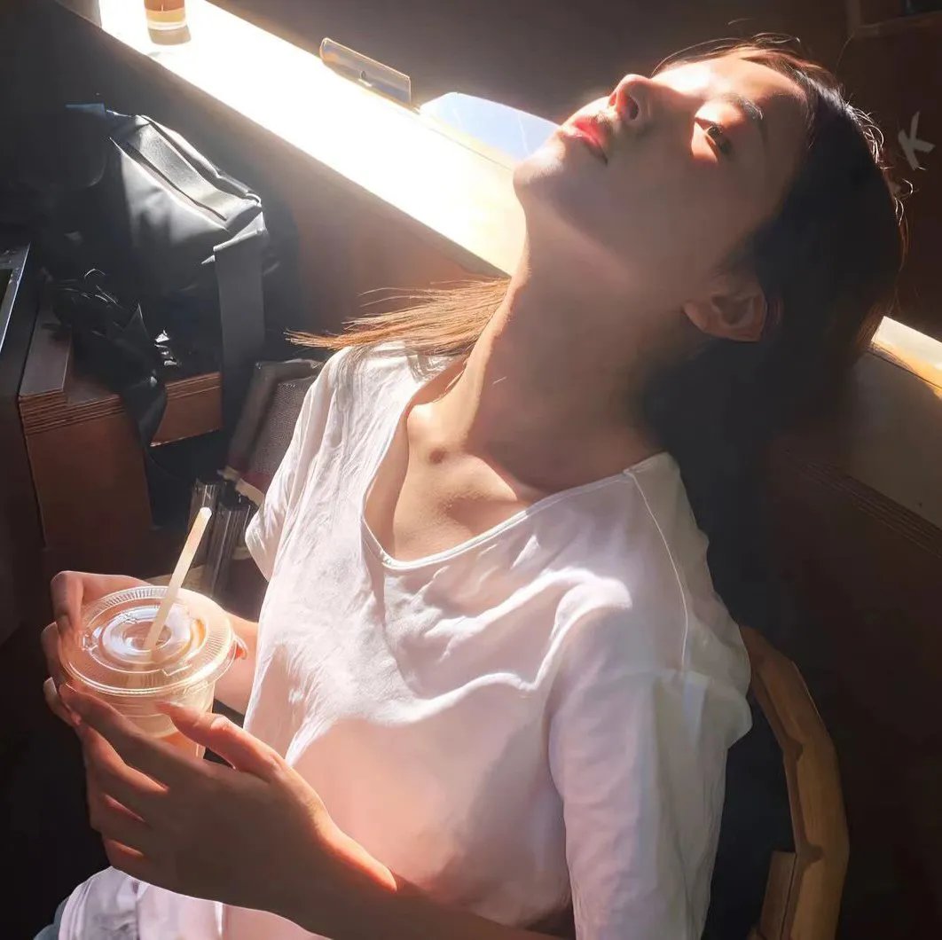 剧院的夏尔洛
